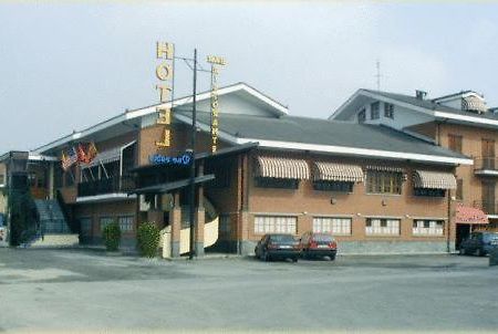 Hotel Quo Vadis None Εξωτερικό φωτογραφία