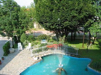 Hotel Quo Vadis None Εξωτερικό φωτογραφία