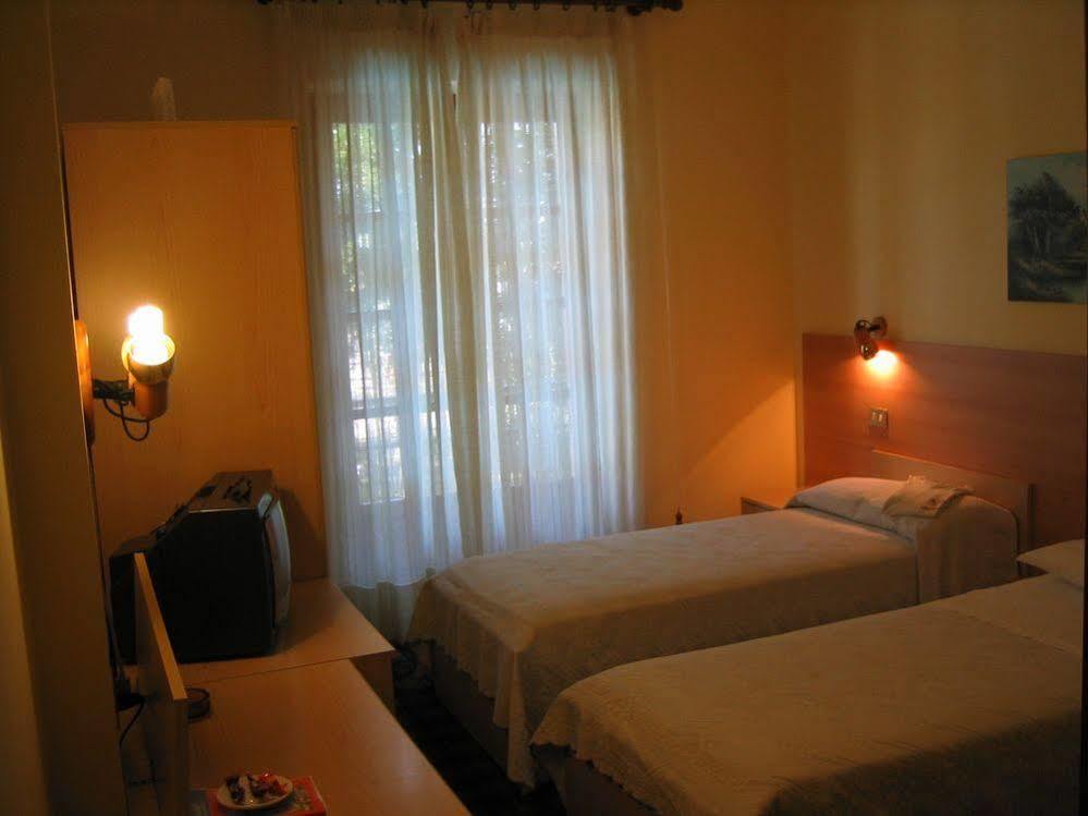 Hotel Quo Vadis None Εξωτερικό φωτογραφία