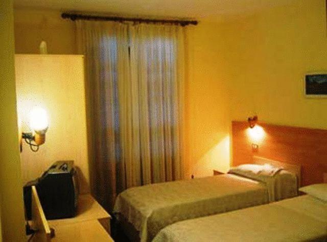 Hotel Quo Vadis None Εξωτερικό φωτογραφία